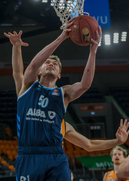 更有趣的是 更有趣的是