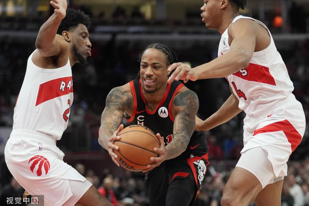 透与三人小 透与三人小